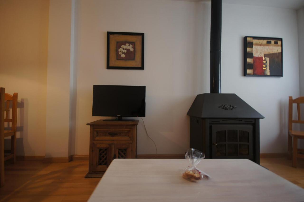 Casa Chispa Cuarenta Y Seis Benasque Extérieur photo